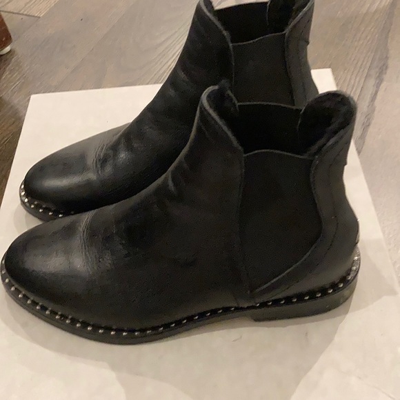 Jimmy choo boots - Picture 2 of 4